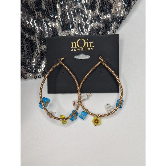 nOir Gold Bead and Flower Petal Hoop Earrings - Picture 4 of 6